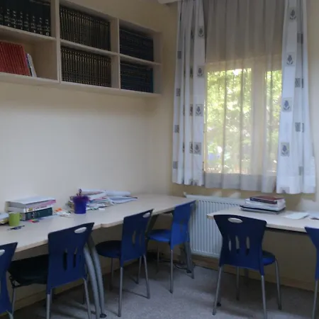 Palace Hostel